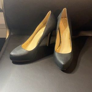Jessica Simpson heels